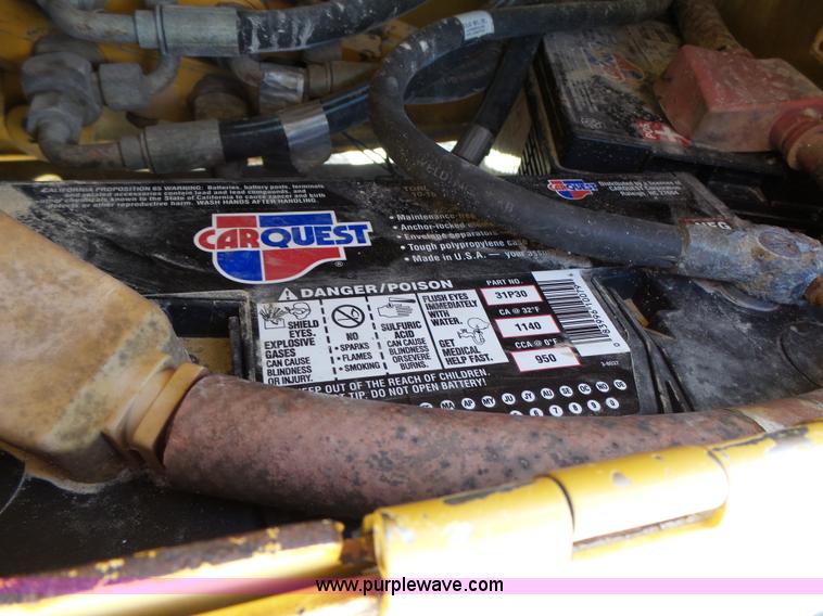 image for item L6082 1996 John Deere 310D backhoe