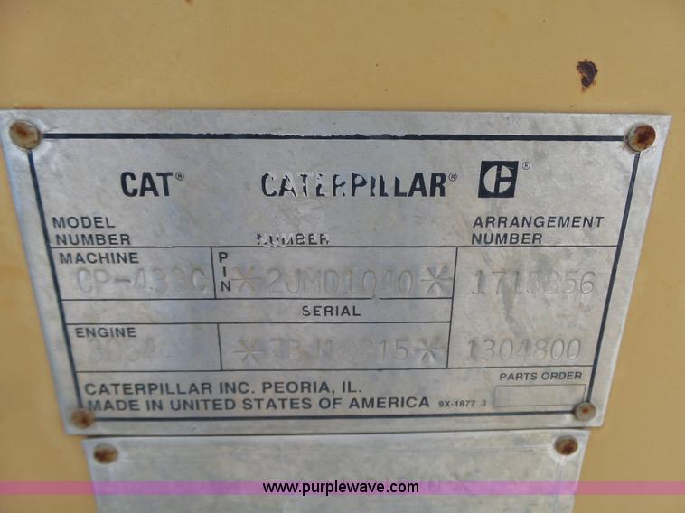 image for item L6346 2000 Caterpillar CP-433C vibratory padfoot roller