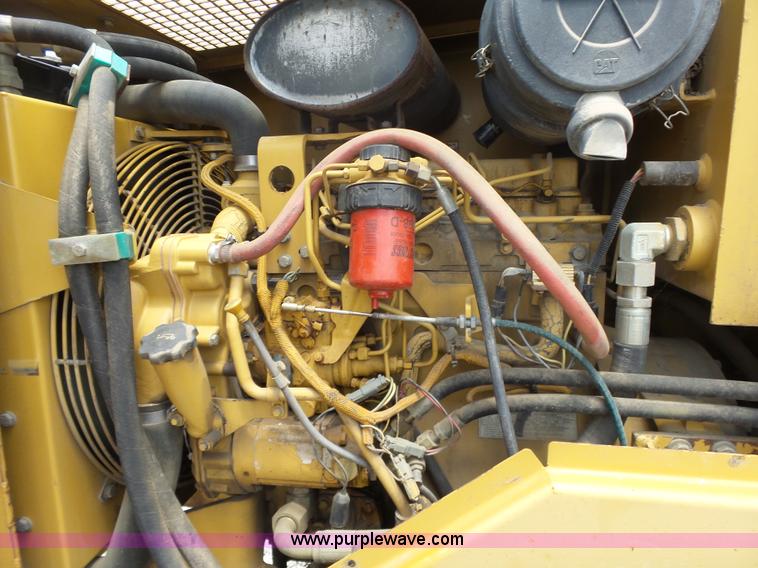 image for item L6346 2000 Caterpillar CP-433C vibratory padfoot roller