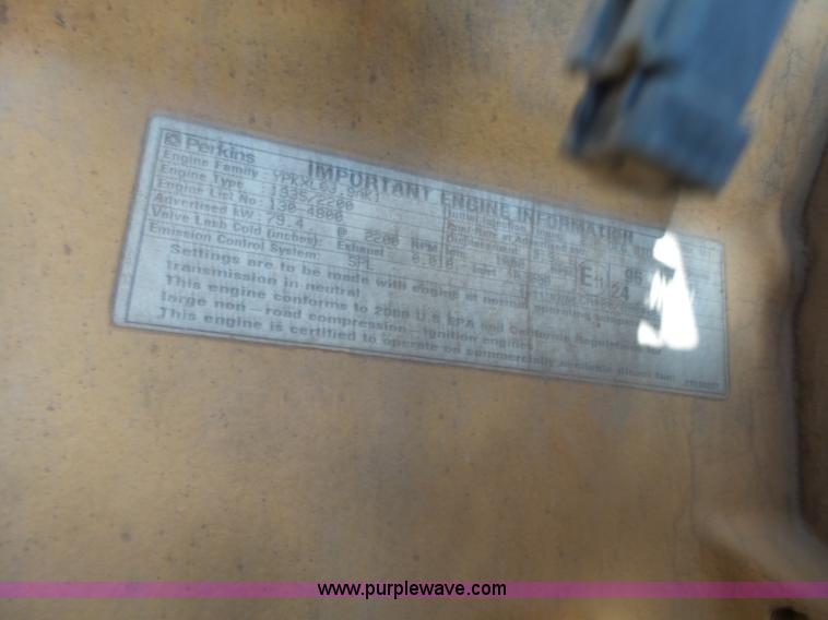 image for item L6346 2000 Caterpillar CP-433C vibratory padfoot roller