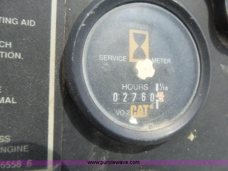 image for item L6346 2000 Caterpillar CP-433C vibratory padfoot roller