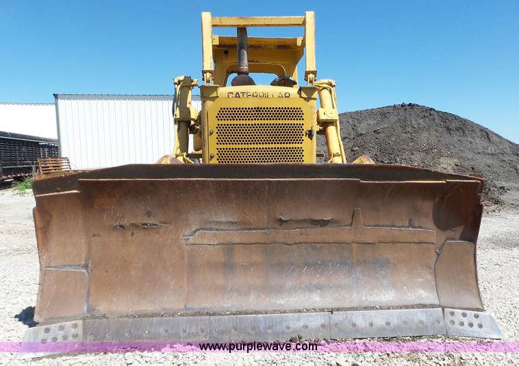 image for item L6348 1978 Caterpillar D8K dozer