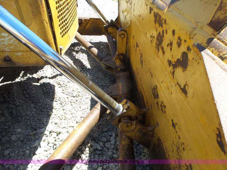 image for item L6348 1978 Caterpillar D8K dozer