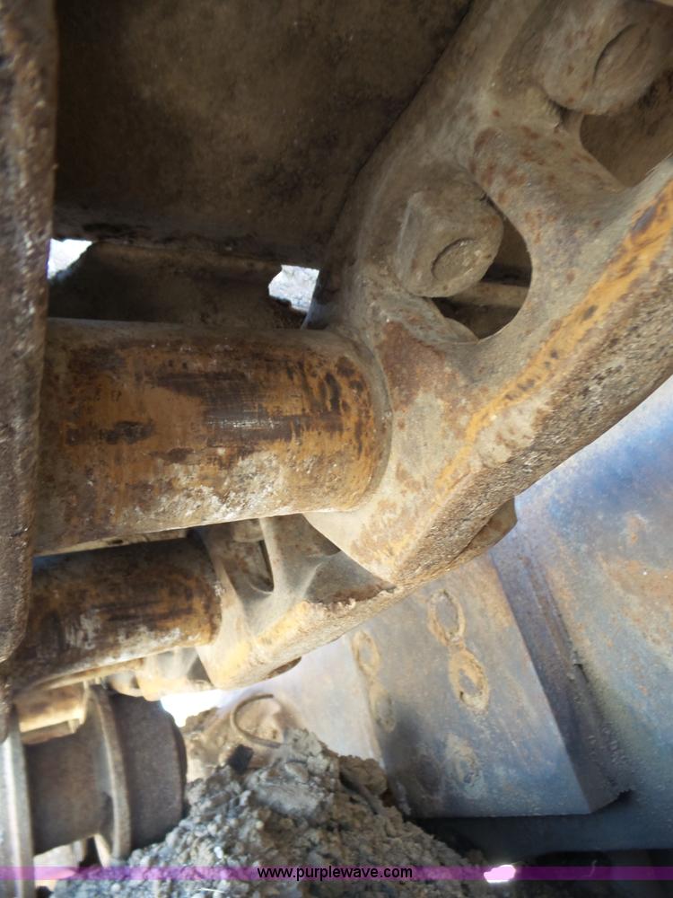 image for item L6348 1978 Caterpillar D8K dozer