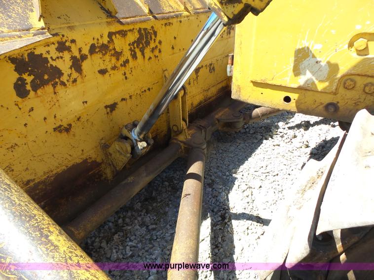 image for item L6348 1978 Caterpillar D8K dozer