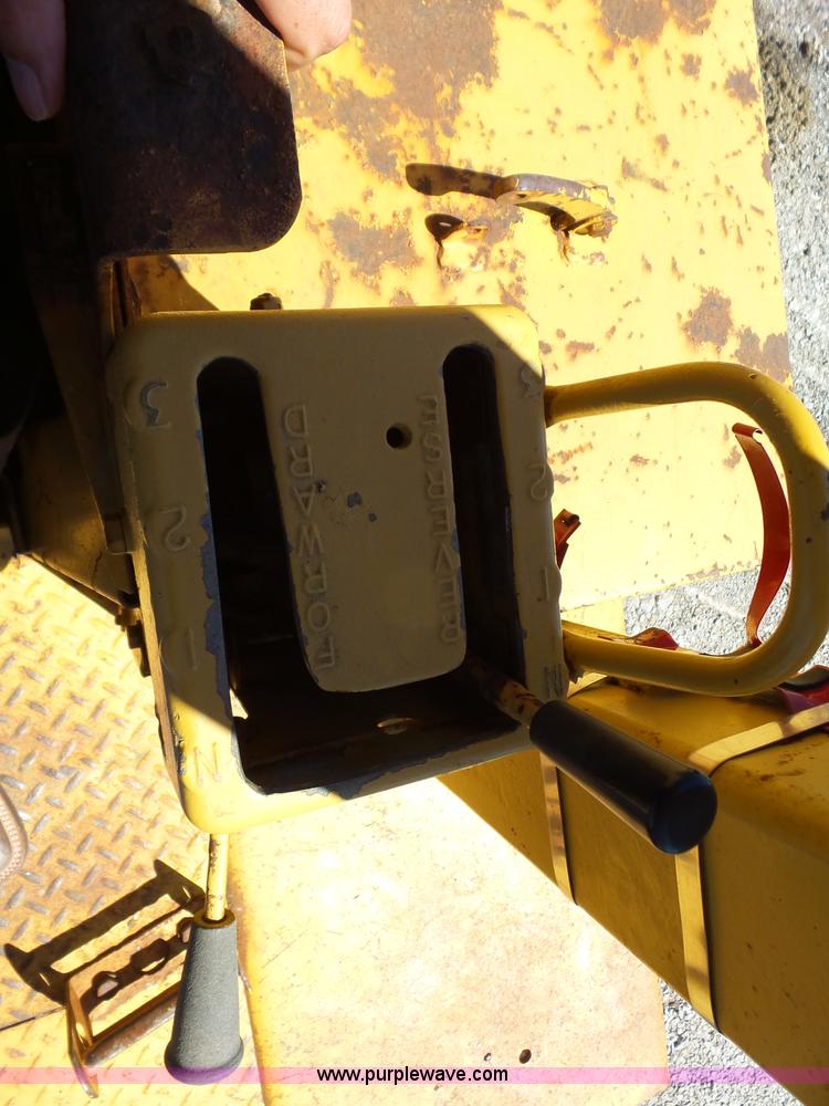 image for item L6348 1978 Caterpillar D8K dozer