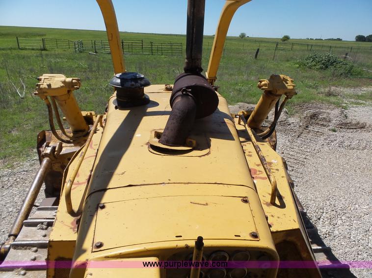 image for item L6348 1978 Caterpillar D8K dozer
