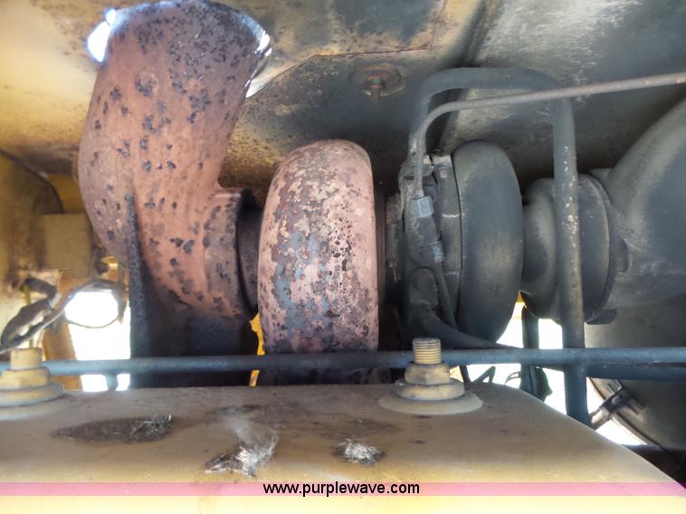 image for item L6348 1978 Caterpillar D8K dozer