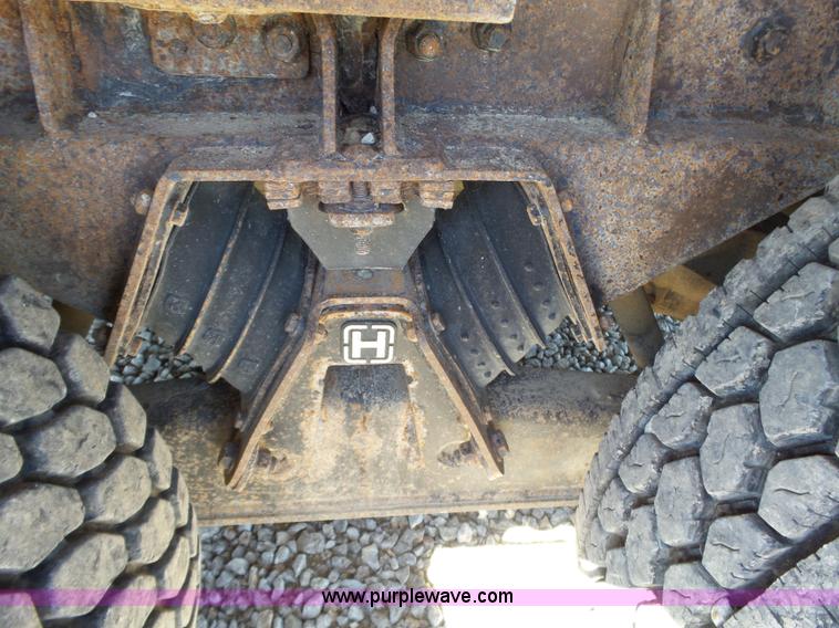 image for item L6349 2002 International F2674 dump truck