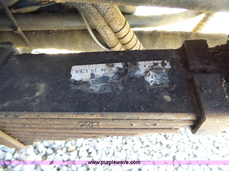 image for item L6349 2002 International F2674 dump truck