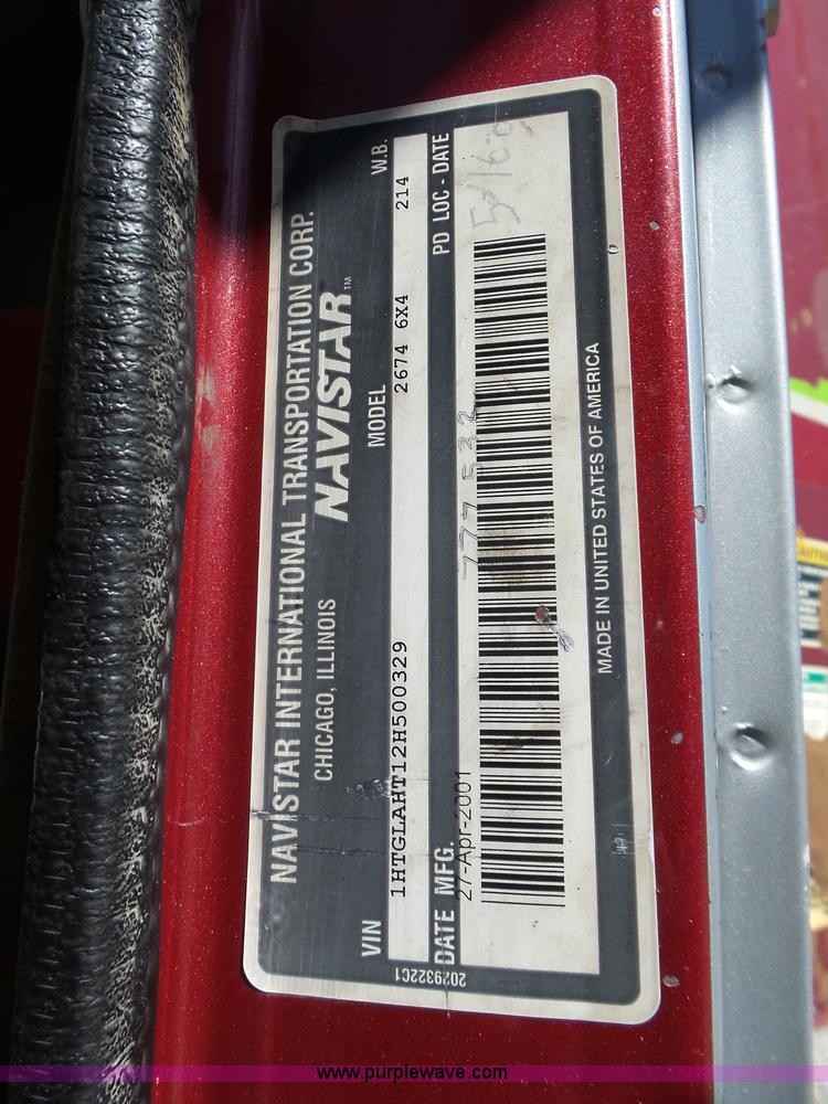 image for item L6349 2002 International F2674 dump truck