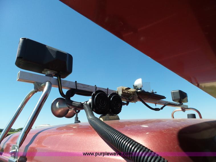 image for item L6349 2002 International F2674 dump truck