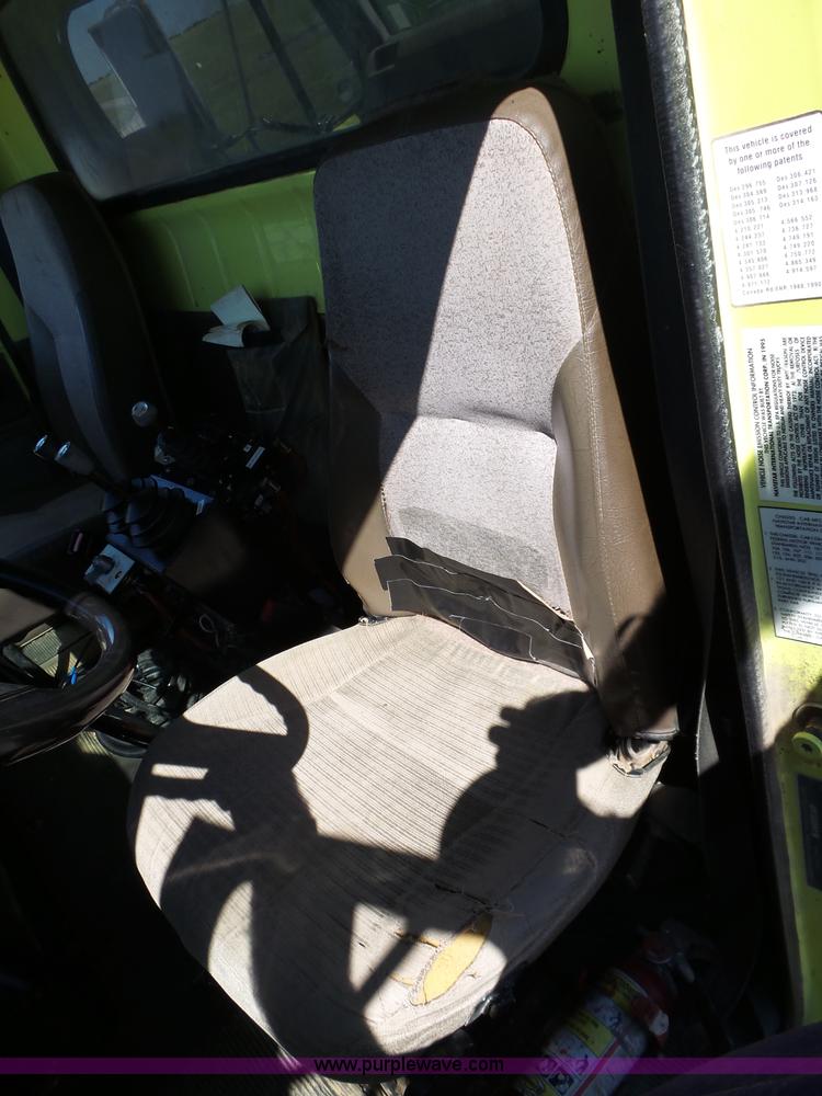 image for item L6350 1996 International 2574 dump truck