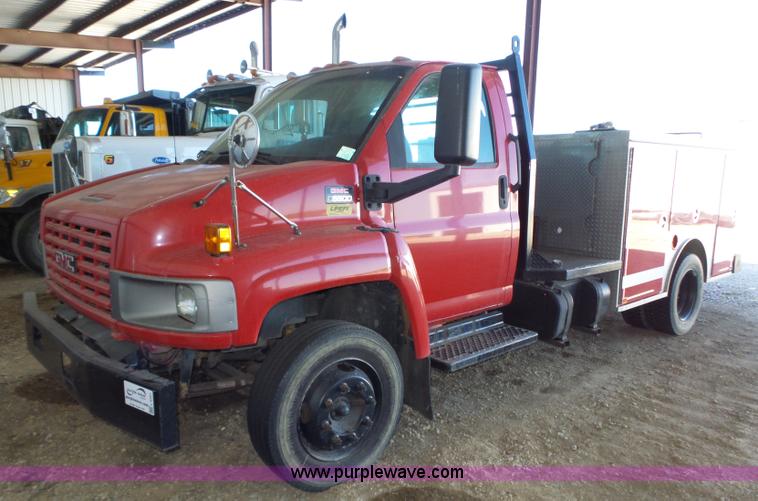 image for item L6351 2003 GMC 5500 service truck