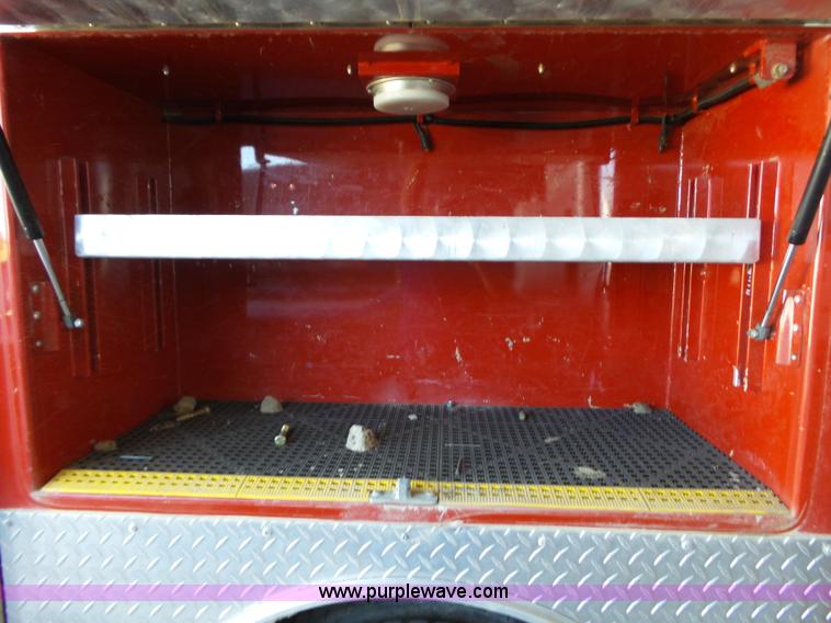 image for item L6351 2003 GMC 5500 service truck