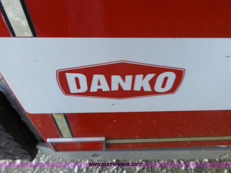 image for item L6351 2003 GMC 5500 service truck