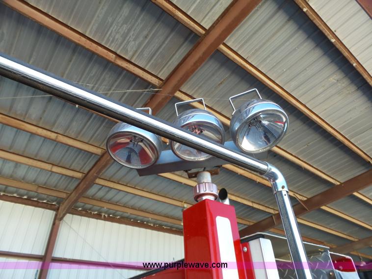 image for item L6351 2003 GMC 5500 service truck