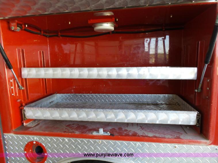 image for item L6351 2003 GMC 5500 service truck