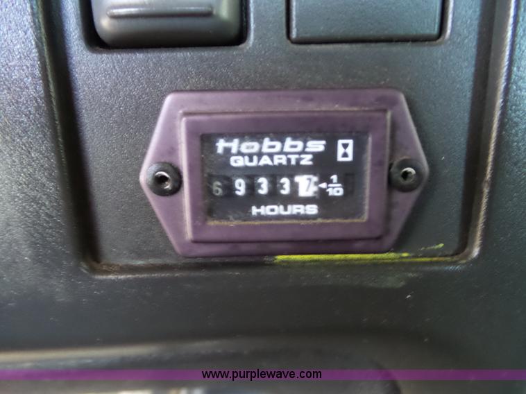 image for item L6351 2003 GMC 5500 service truck