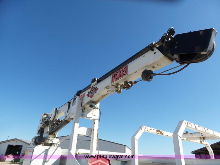 image for item L6352 2003 Ford F550 service truck with crane