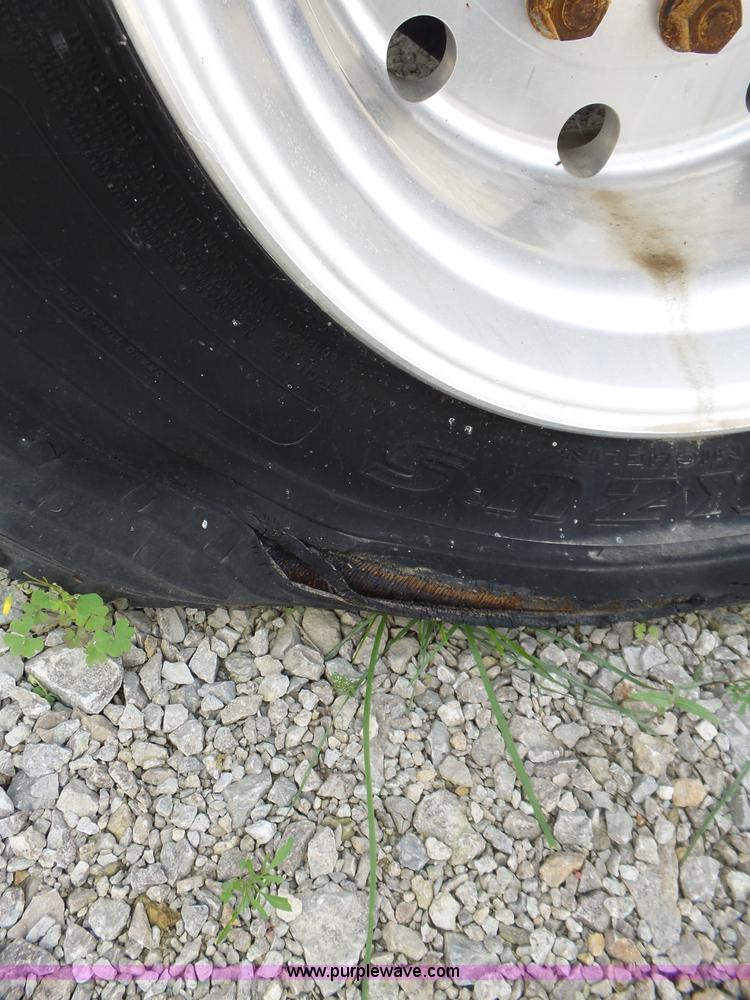 image for item L6354 1994 Clement 2AH1210L end dump trailer