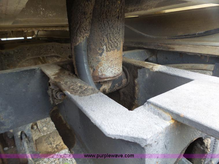 image for item L6355 1984 East end dump trailer