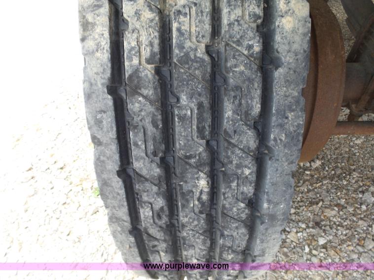 image for item L6355 1984 East end dump trailer