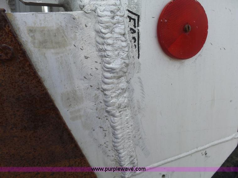 image for item L6355 1984 East end dump trailer