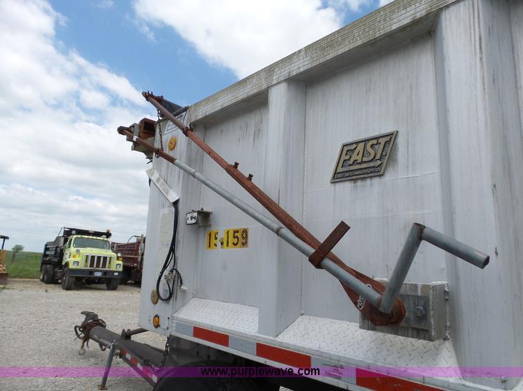 image for item L6355 1984 East end dump trailer