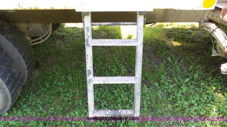 image for item L7004 2012 International Work Star 7500 dump truck