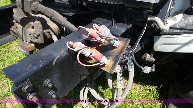 image for item L7004 2012 International Work Star 7500 dump truck