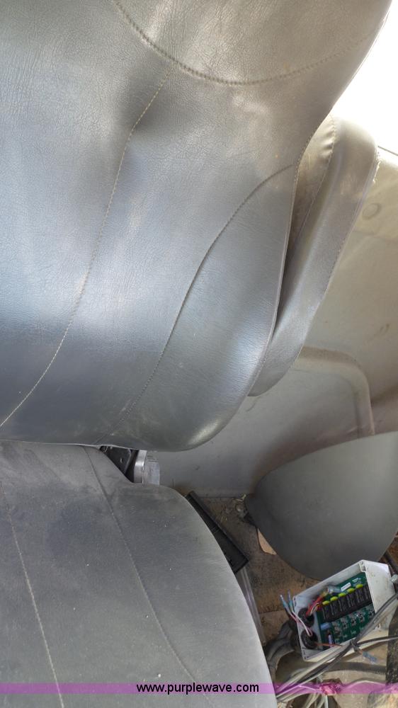 image for item L7004 2012 International Work Star 7500 dump truck