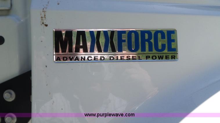 image for item L7004 2012 International Work Star 7500 dump truck