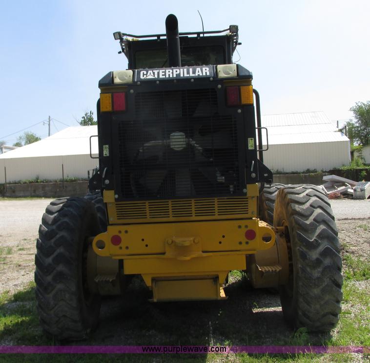 image for item L7019 2008 Caterpillar 140M motor grader