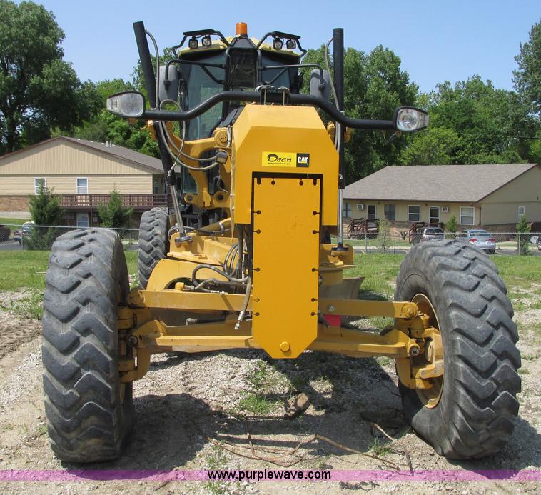 image for item L7019 2008 Caterpillar 140M motor grader