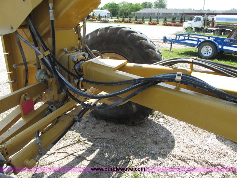 image for item L7019 2008 Caterpillar 140M motor grader