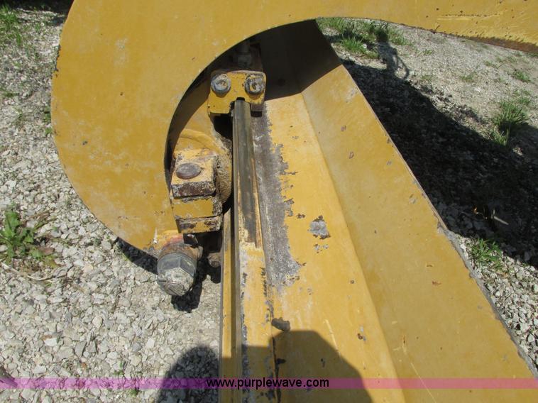 image for item L7019 2008 Caterpillar 140M motor grader