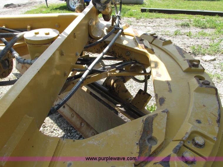 image for item L7019 2008 Caterpillar 140M motor grader