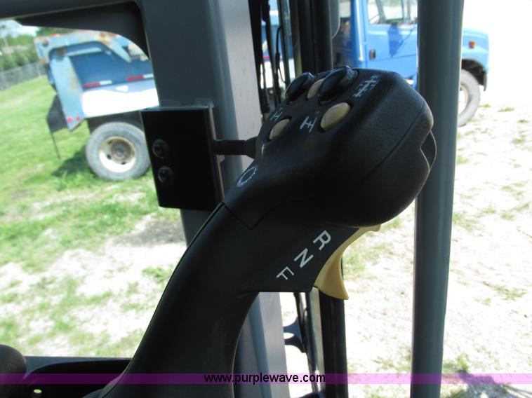 image for item L7019 2008 Caterpillar 140M motor grader