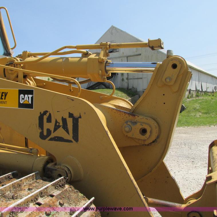 image for item L7020 1997 Caterpillar 963B track loader