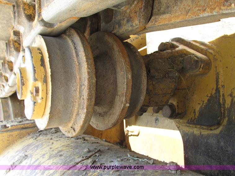 image for item L7020 1997 Caterpillar 963B track loader