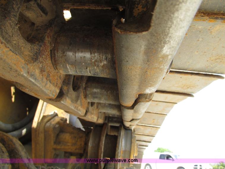 image for item L7020 1997 Caterpillar 963B track loader