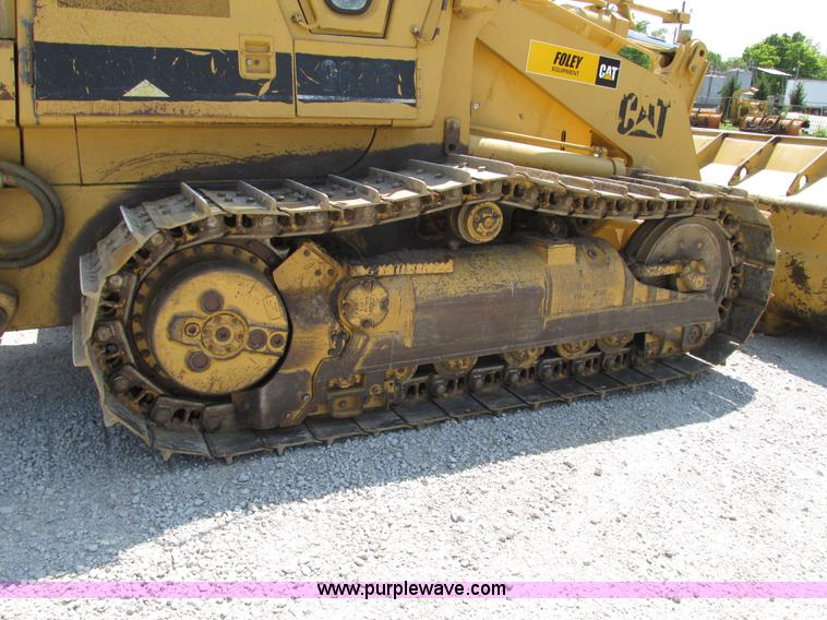 image for item L7020 1997 Caterpillar 963B track loader