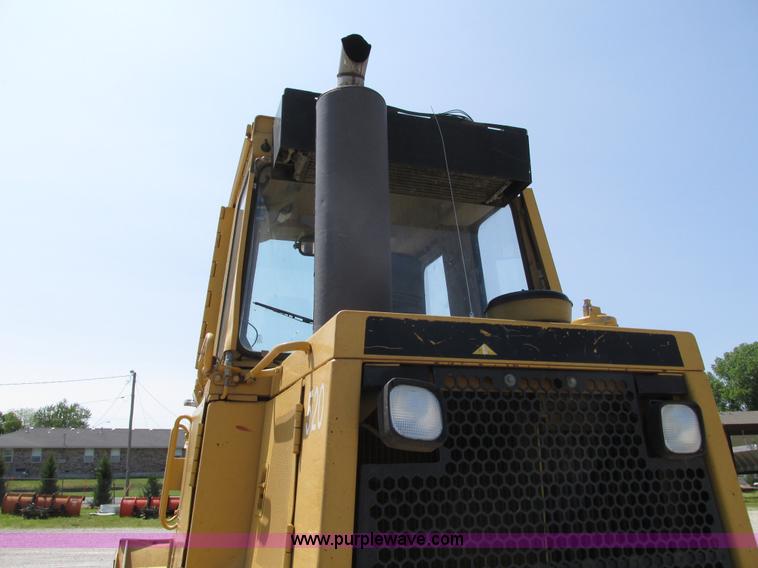 image for item L7020 1997 Caterpillar 963B track loader