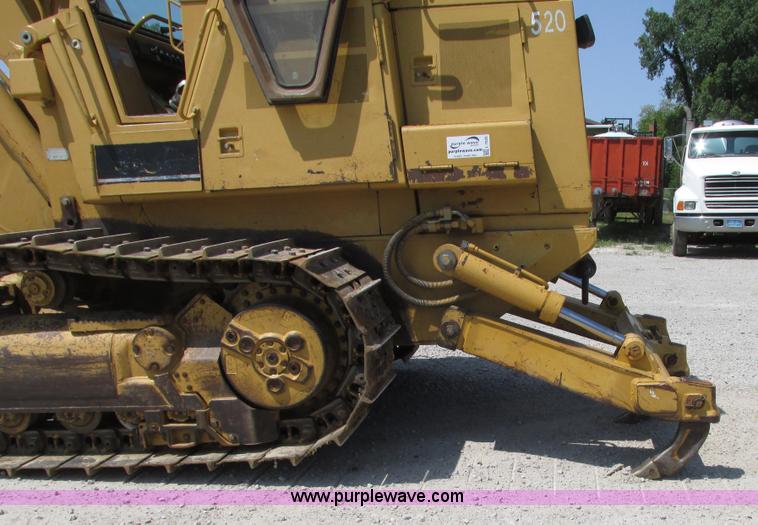 image for item L7020 1997 Caterpillar 963B track loader