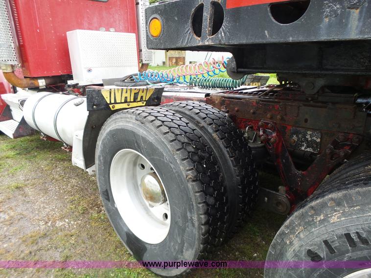 image for item L7230 1997 Kenworth W900 semi truck