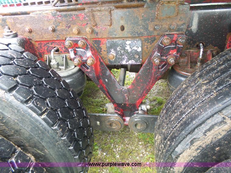 image for item L7230 1997 Kenworth W900 semi truck