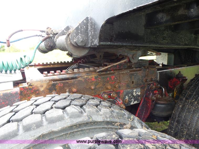 image for item L7230 1997 Kenworth W900 semi truck