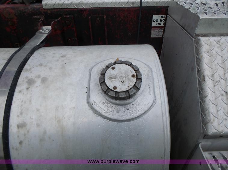 image for item L7230 1997 Kenworth W900 semi truck