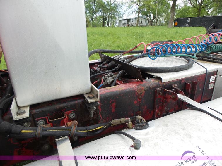 image for item L7230 1997 Kenworth W900 semi truck